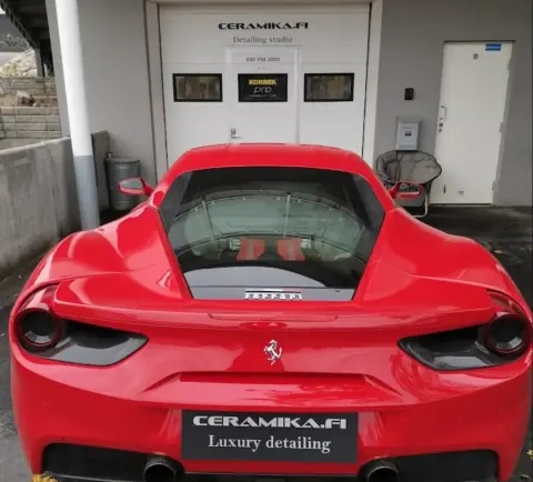 Ferrarin keraaminen pinnoitus Espoossa